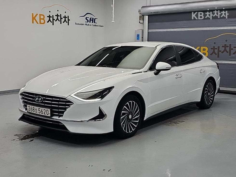 Hyundai Sonata Hybrid (DN8) 2.0 Hybrid Inspiration - Image 1