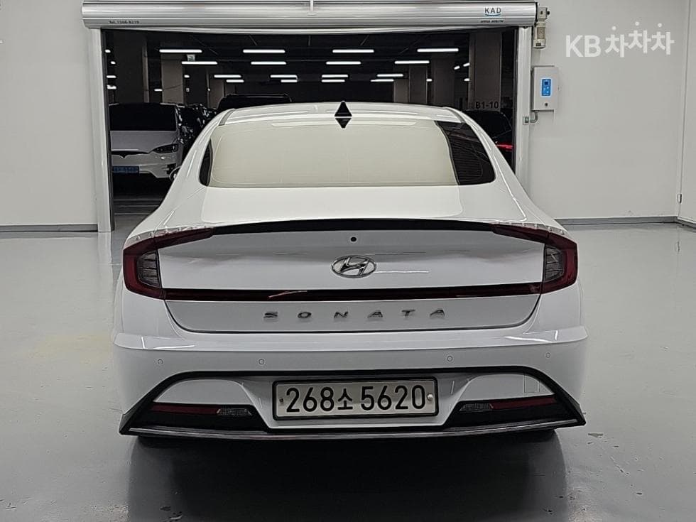 Hyundai Sonata Hybrid (DN8)2.0 Hybrid Inspiration - 3