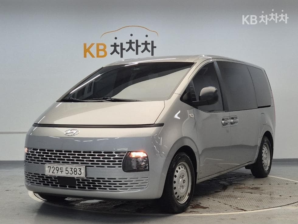 Хюндай Staria 2.2 Турер 11 места Smart (Staria) - Image 1