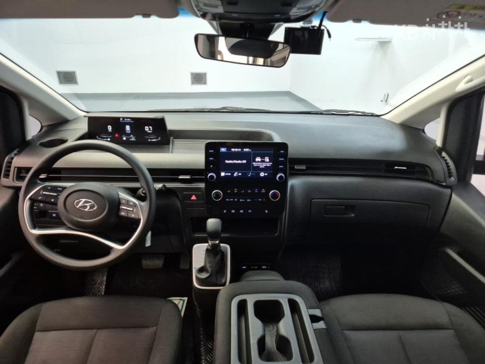 Хюндай Staria2.2 Турер 11 места Smart (Staria) - 7