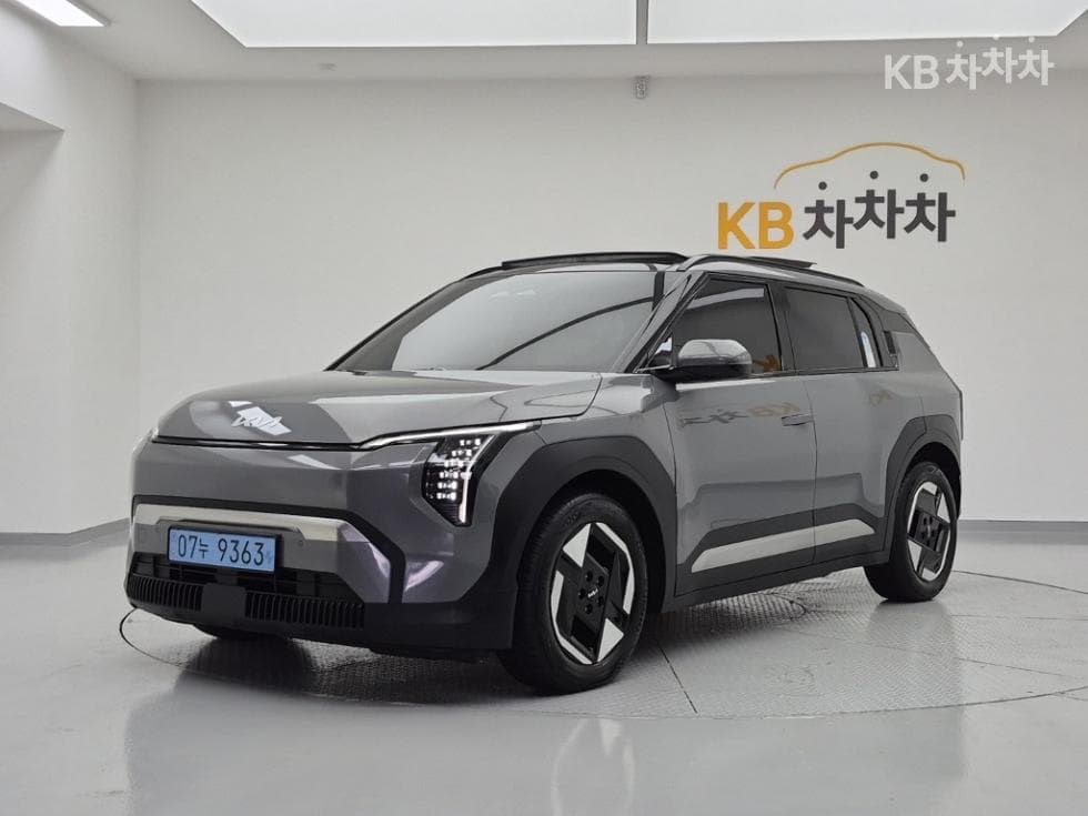 Kia EV3Long Range 2WD 어스