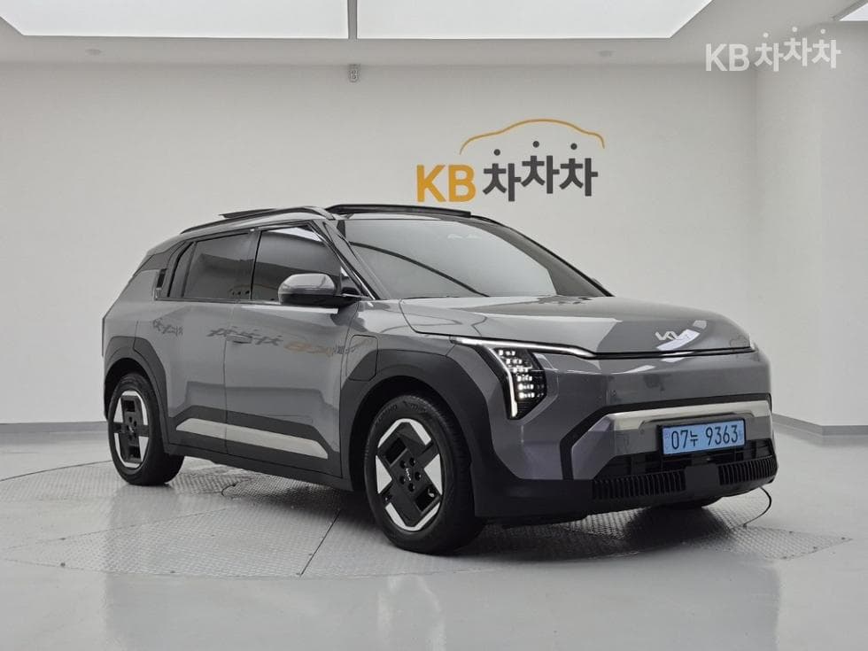 Kia EV3Long Range 2WD 어스 - 2