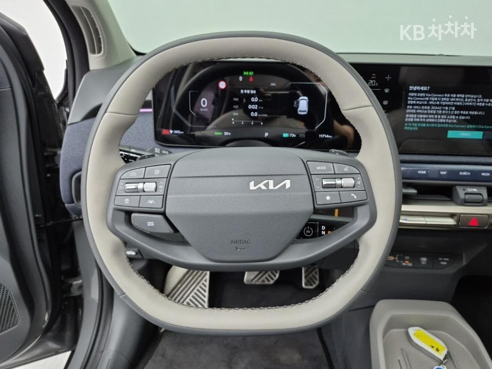 Kia EV3Long Range 2WD 어스 - 9