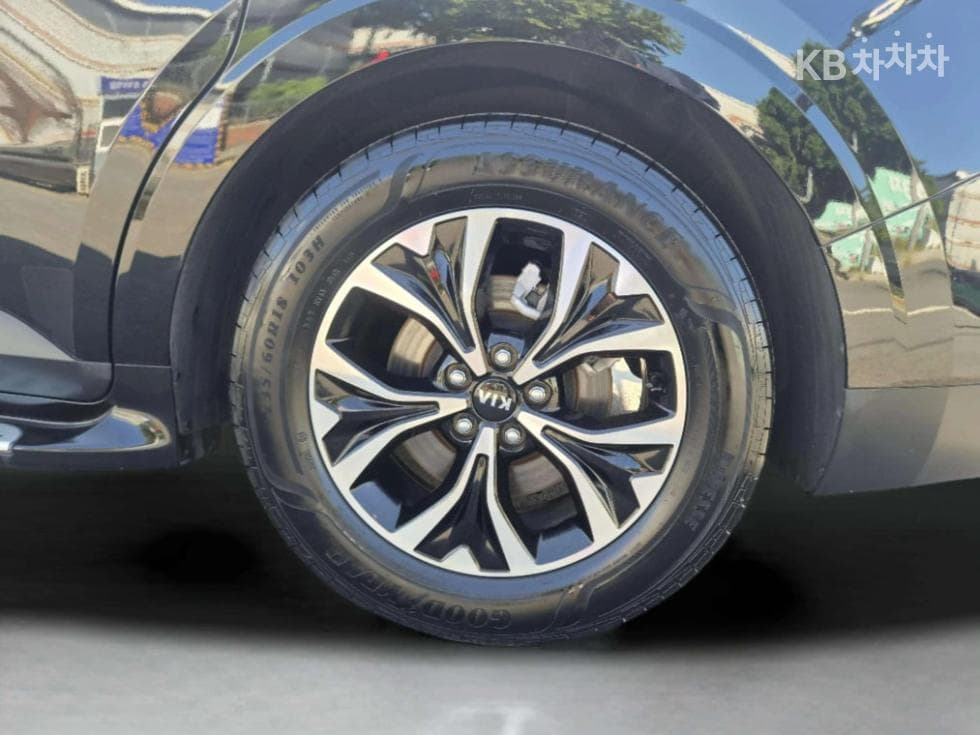Kia The New (facelift) Carnival 4th generationD2.2 9-seater Noblesse - 5