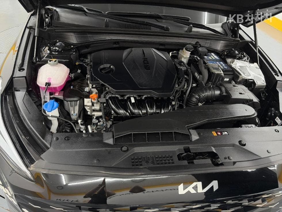 Kia K82.5L gasoline Noblesse - 5