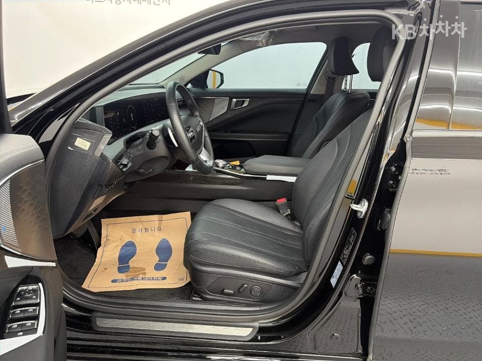 Kia K82.5L gasoline Noblesse - 11
