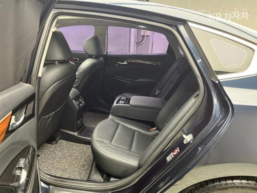 Киа All New K72.4 GDi Лимитиран - 6