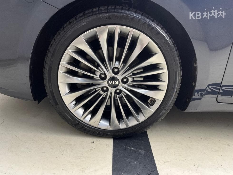Киа All New K72.4 GDi Лимитиран - 17