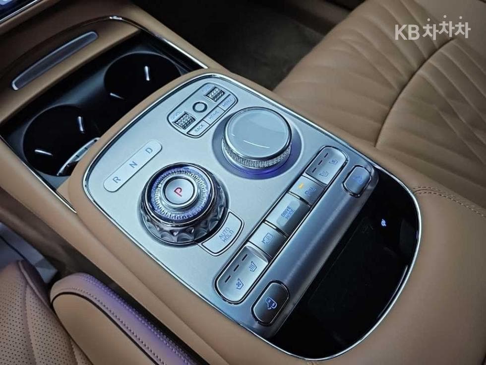 Дженезис G90(RS4)3.5T AWD Стандартен - 8