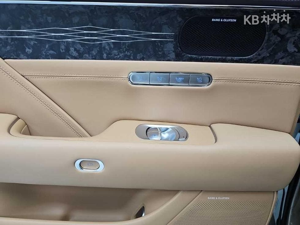 Дженезис G90(RS4)3.5T AWD Стандартен - 14