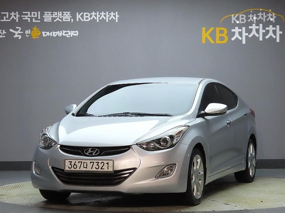 Hyundai Avante (Elantra)MD M16 GDi TOP - Image 1