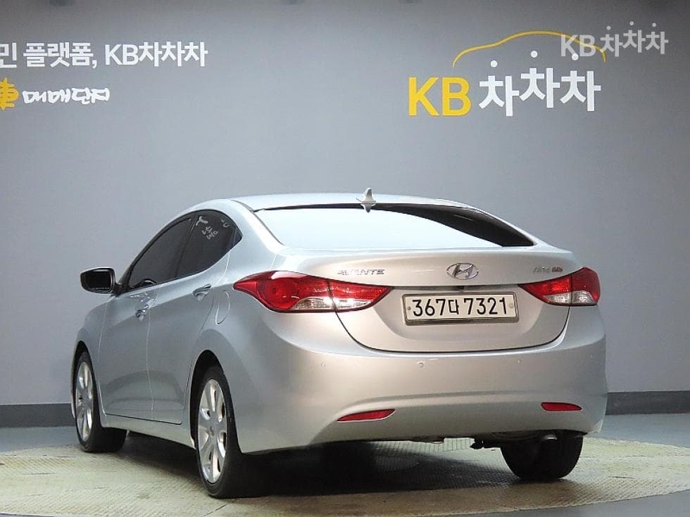 Hyundai Avante (Elantra)MDM16 GDi TOP - 4