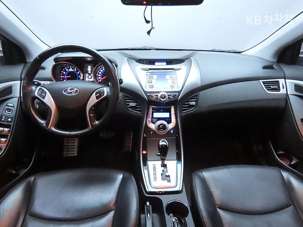 Hyundai Avante (Elantra)MDM16 GDi TOP - 6