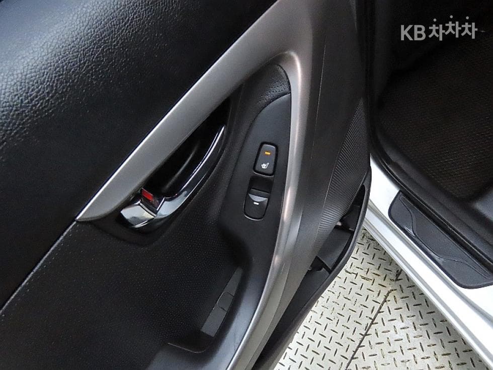 Hyundai Avante (Elantra)MDM16 GDi TOP - 18
