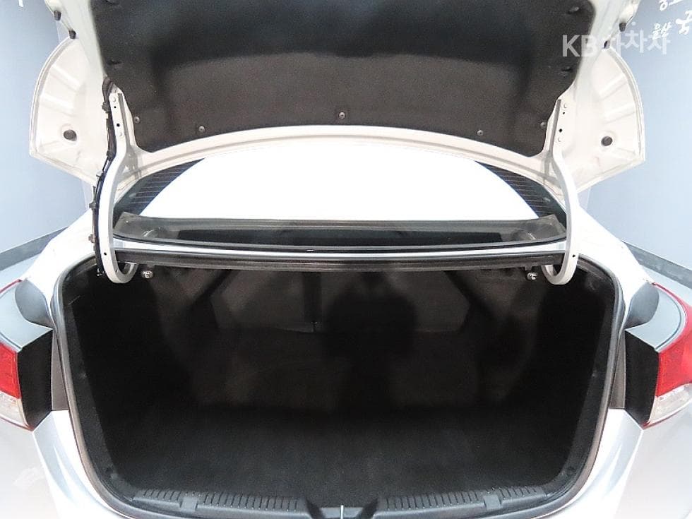 Hyundai Avante (Elantra)MDM16 GDi TOP - 19