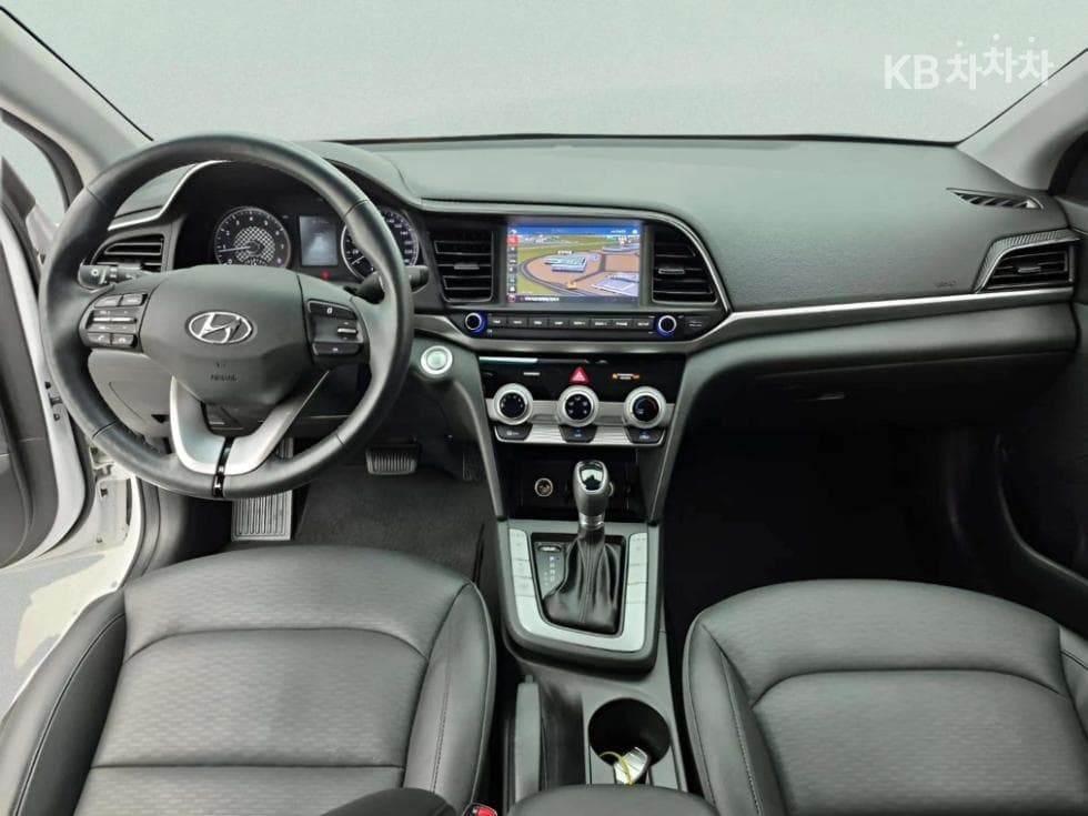 Хюндай The New (фейслифт) Avante (Elantra) ADSmartstream G1.6 Смарт - 13
