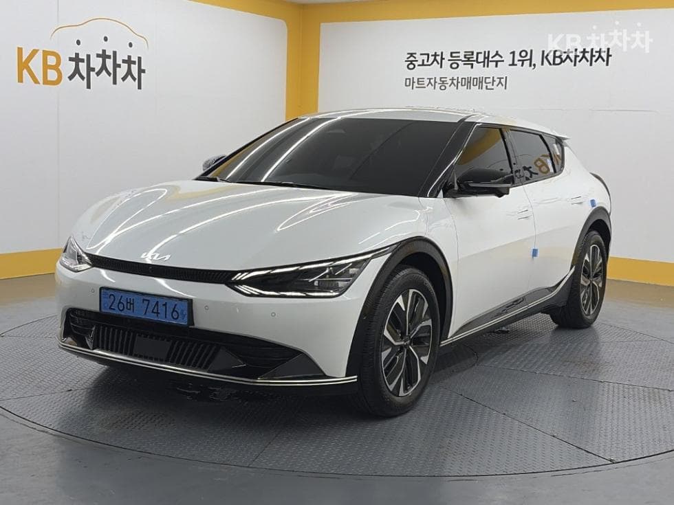 Kia EV6 롱 레Seater지 2WD 어스 - Image 1