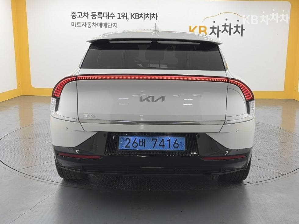 Kia EV6롱 레Seater지 2WD 어스 - 3