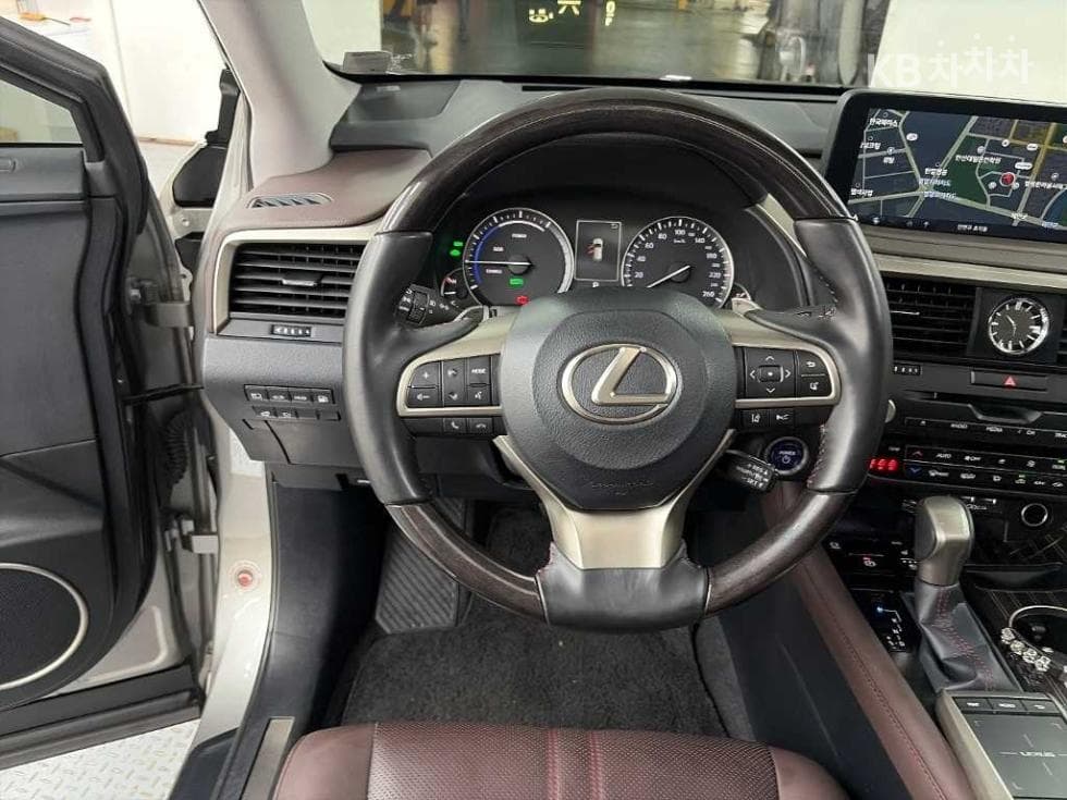 Lexus New RX450h EXECUTIVE - 9