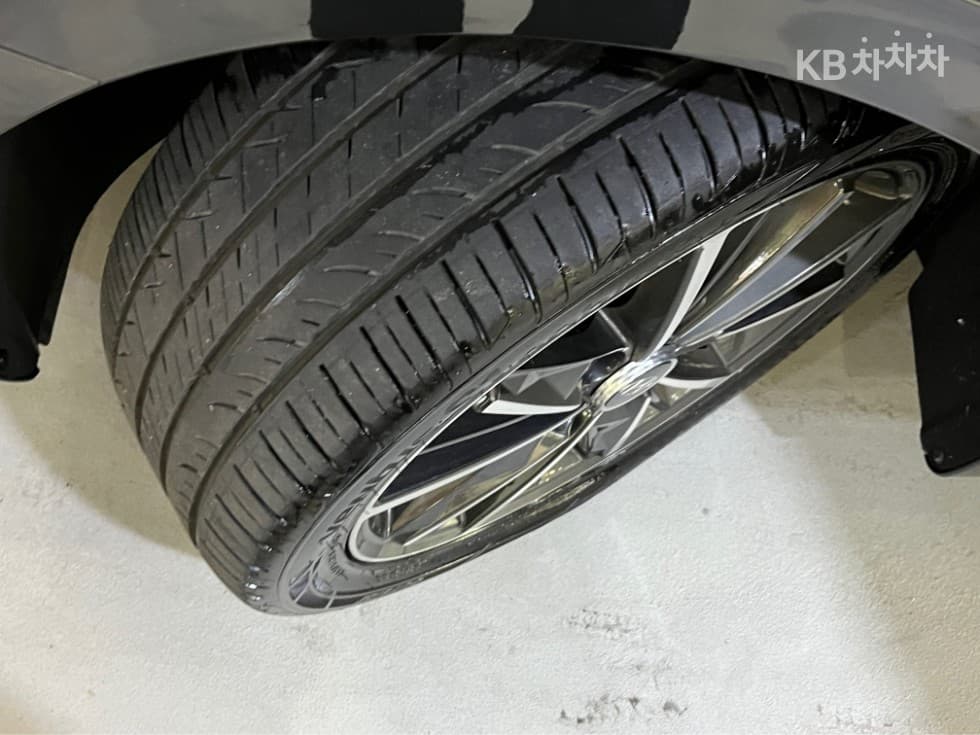 Хюндай The New (фейслифт) Grandeur (Azera)2.5 Le Blanc - 17