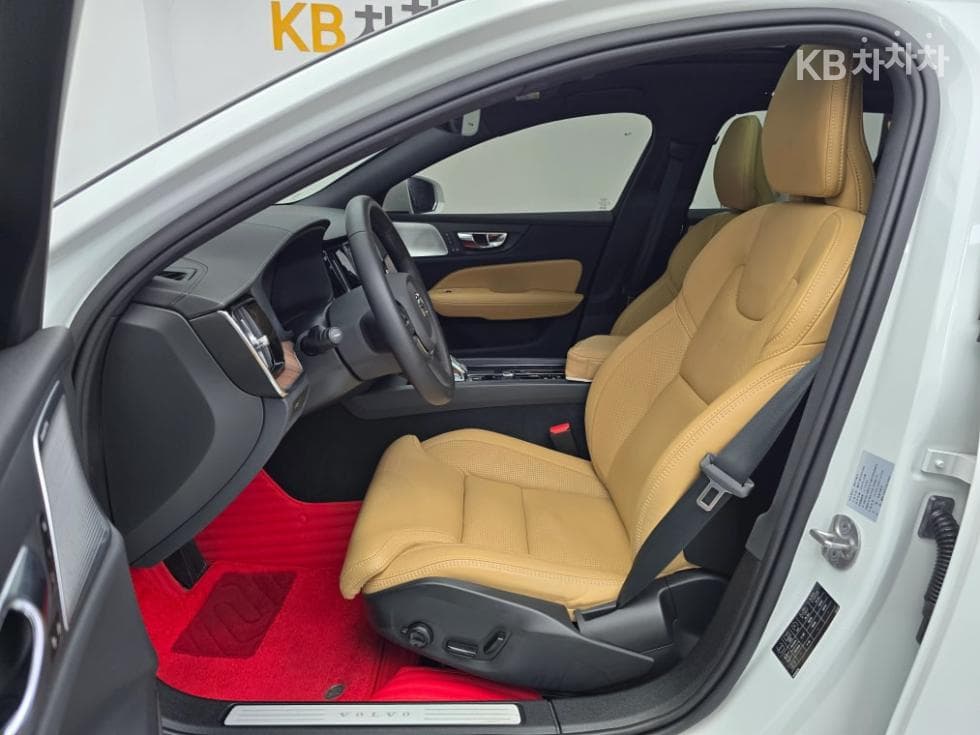 Volvo V60 CC(Second generation)B5 AWD Ultimate - 10