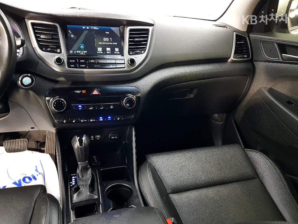 Hyundai All New TucsonDiesel(e-VGT R)2.0 2WD Smart - 10