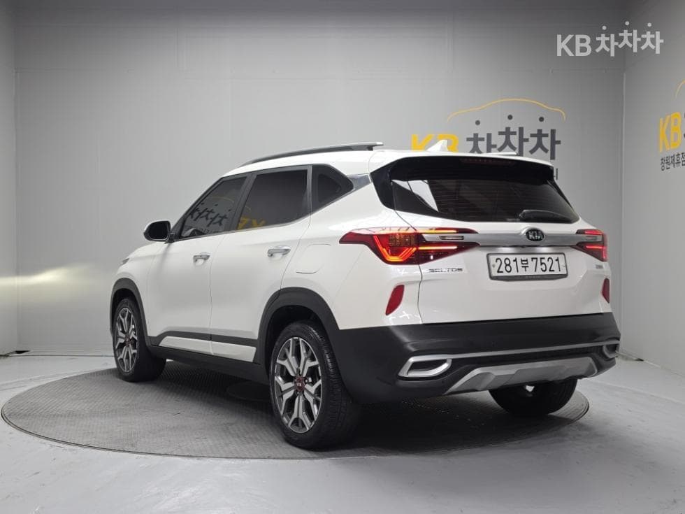 Kia Seltos1.6 Gasoline Turbo 2WD Noblesse - 3