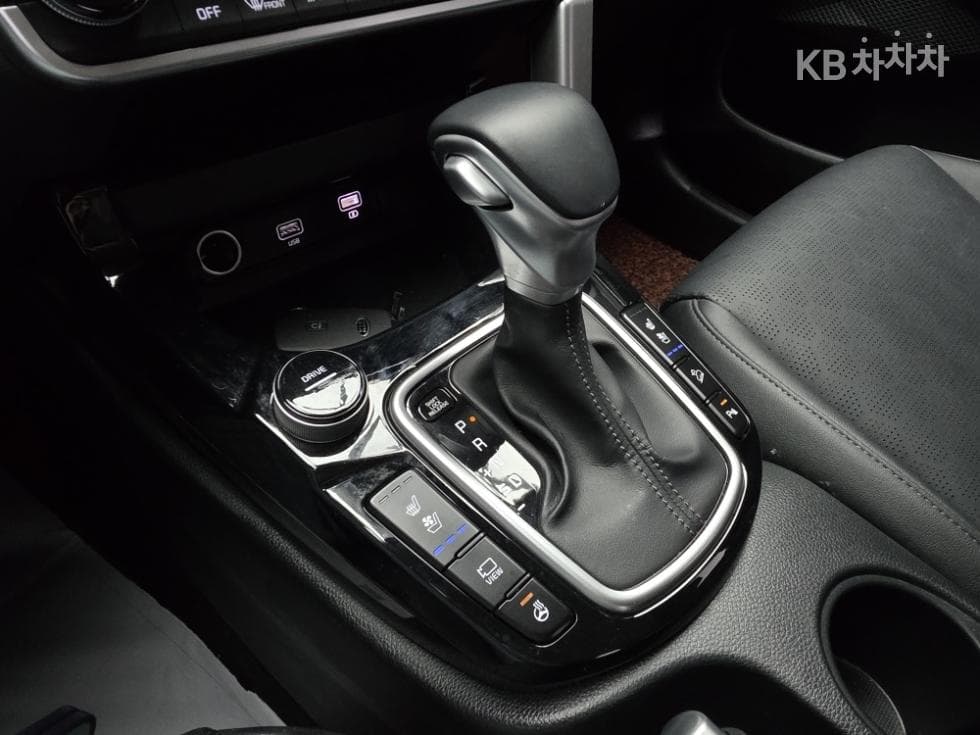 Kia Seltos1.6 Gasoline Turbo 2WD Noblesse - 6