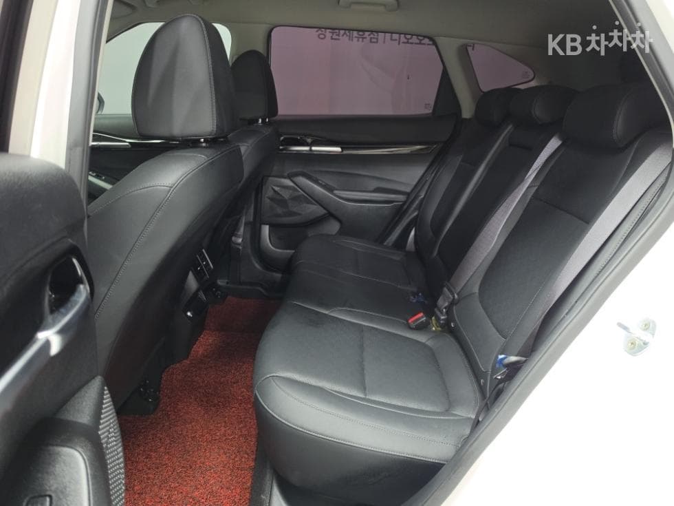 Kia Seltos1.6 Gasoline Turbo 2WD Noblesse - 9