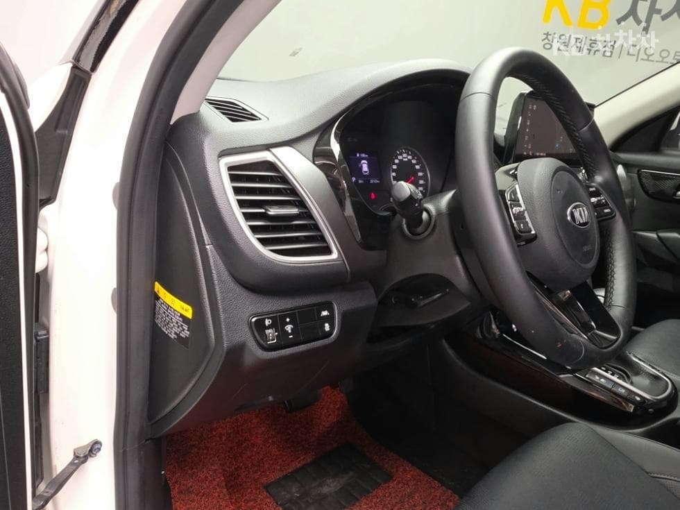 Kia Seltos1.6 Gasoline Turbo 2WD Noblesse - 10