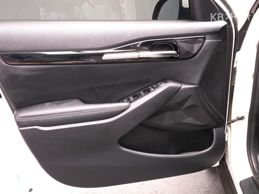Kia Seltos1.6 Gasoline Turbo 2WD Noblesse - 19