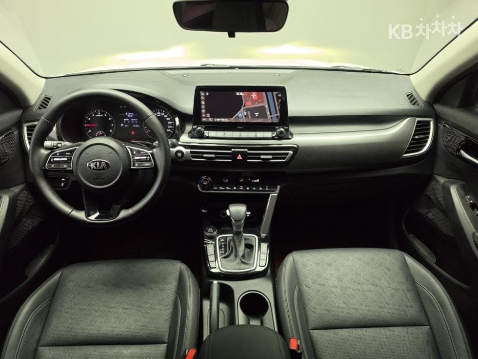 Kia Seltos1.6 Gasoline Turbo 2WD Noblesse - 20