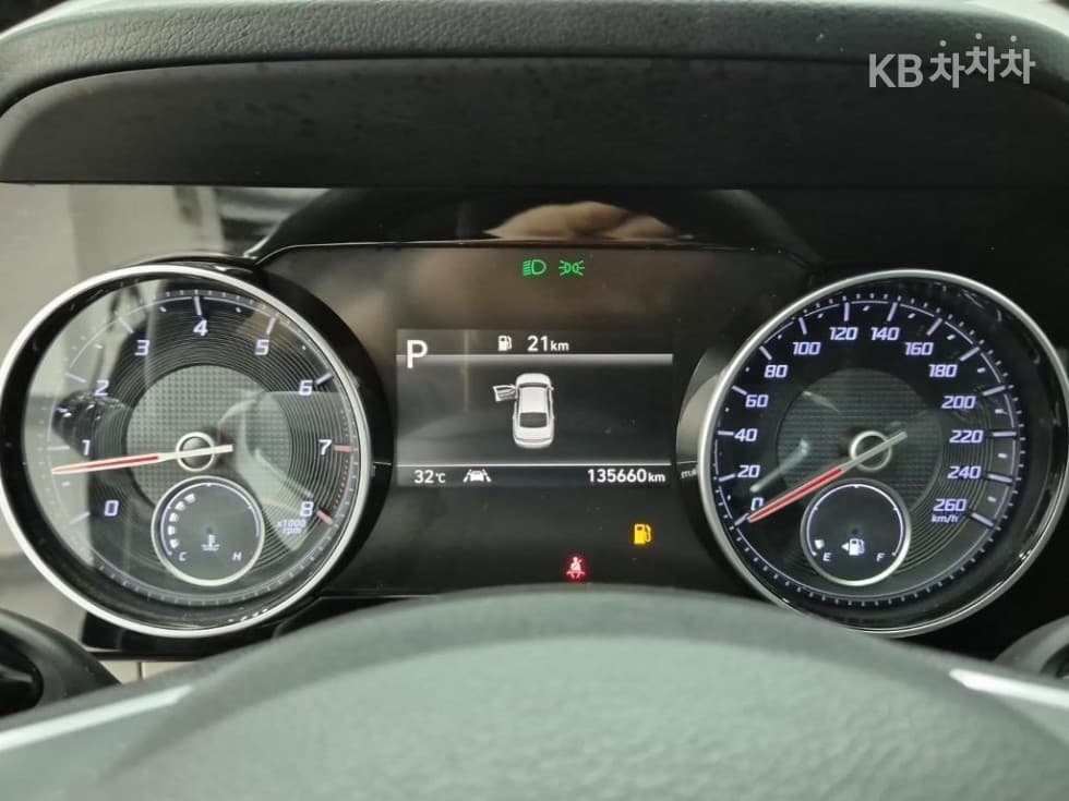 Hyundai The New (facelift) Grandeur (Azera)2.5 Premium 초이스 - 5