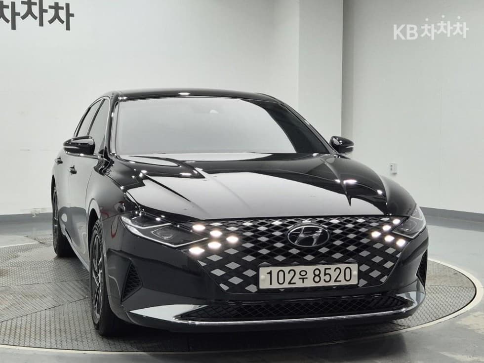 Hyundai The New (facelift) Grandeur (Azera)2.5 Premium 초이스 - 4