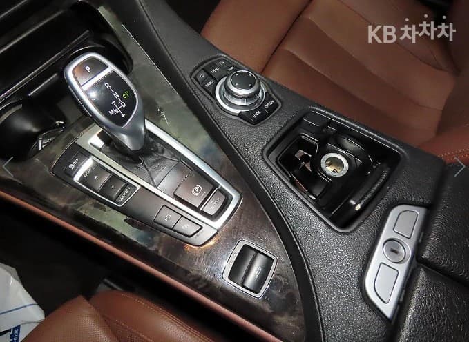 BMW New6 Series650i Convertible F13 - 15