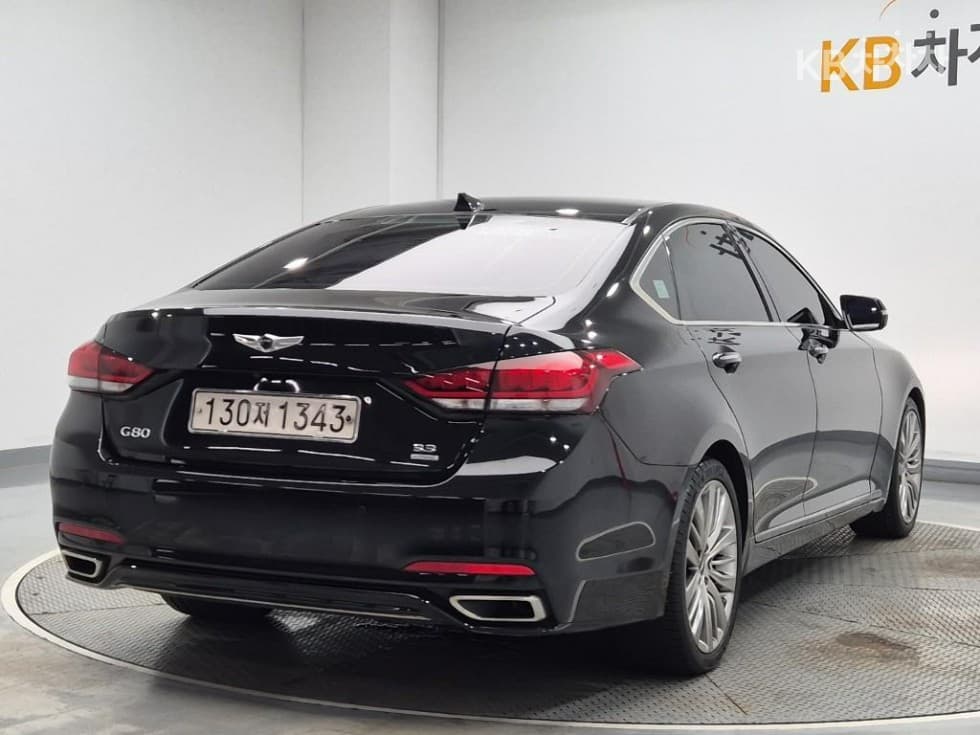 Дженезис G803.3 GDI AWD Премиум Люкс - 3
