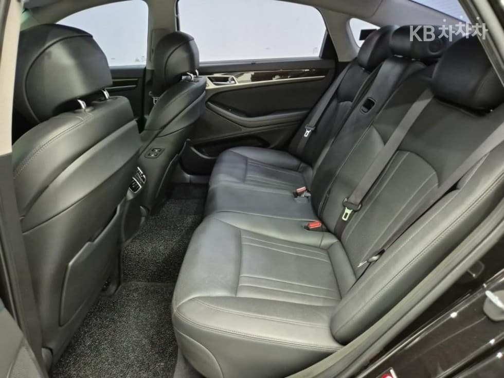 Дженезис G803.3 GDI AWD Премиум Люкс - 12