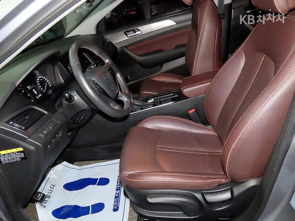 Hyundai Sonata LF1.7 Diesel 케어Plus - 6