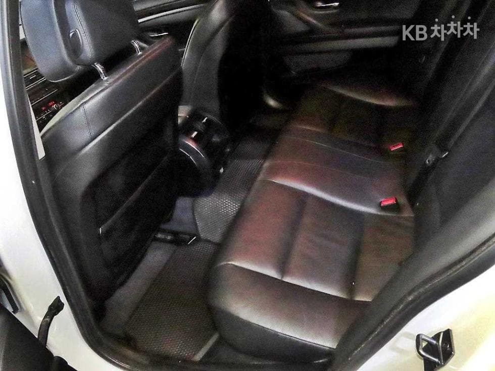 BMW New5 Series520d F10 - 7