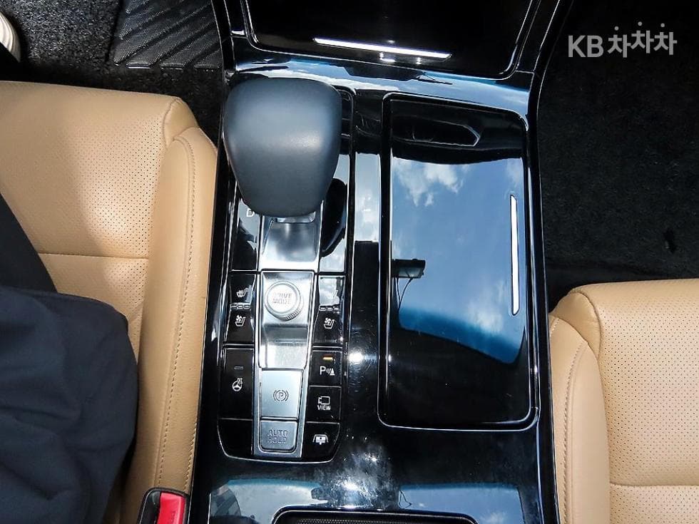 Kia K7 Premiere2.5 GDi Noblesse - 10