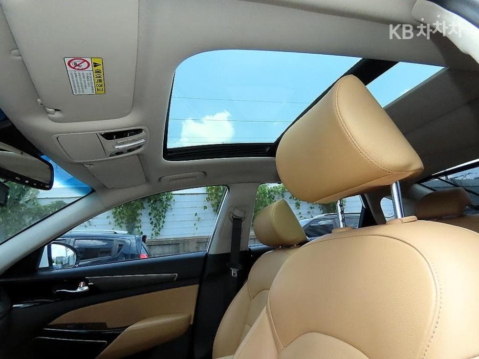 Kia K7 Premiere2.5 GDi Noblesse - 17