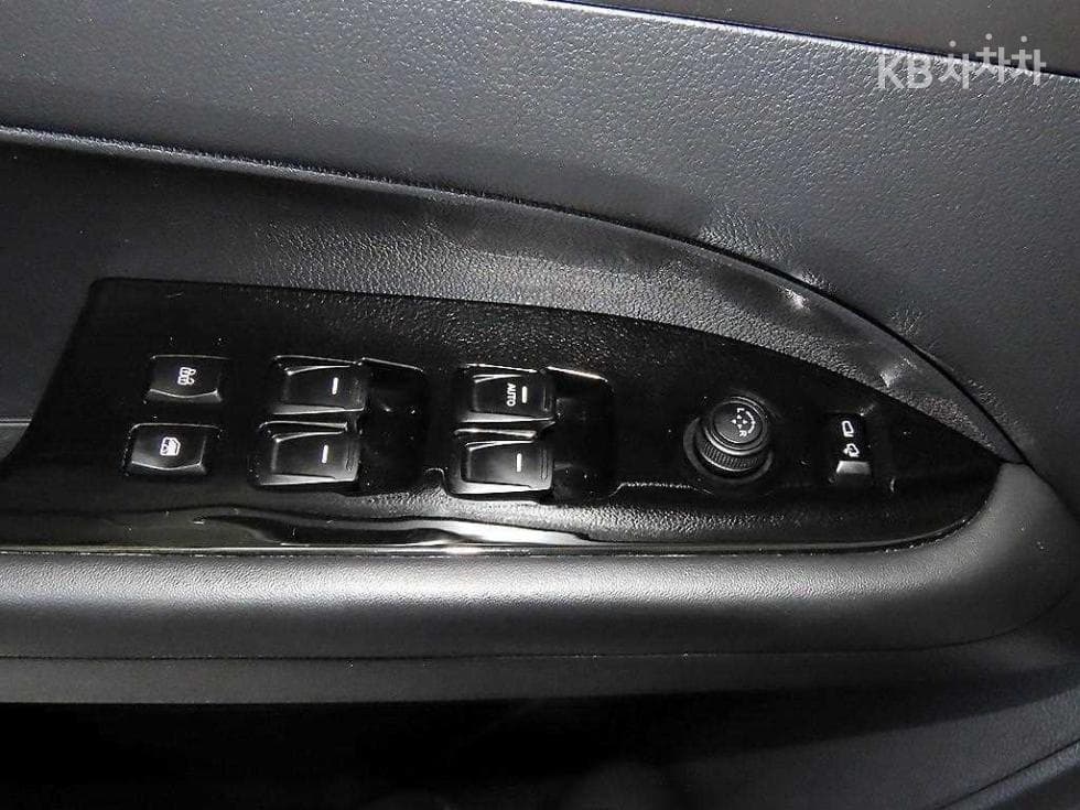 КейДжи Мобилити Нов Rexton 스포츠2.2 AWD 쿨멘 Престиж - 14