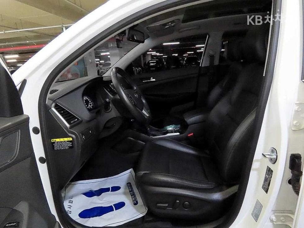 Хюндай All New ТуксонДизел(e-VGT R)2.0 4x4 Premium - 6