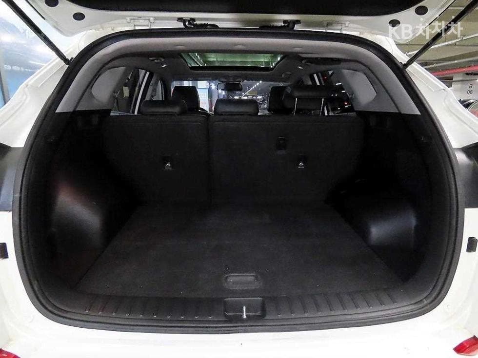 Хюндай All New ТуксонДизел(e-VGT R)2.0 4x4 Premium - 17