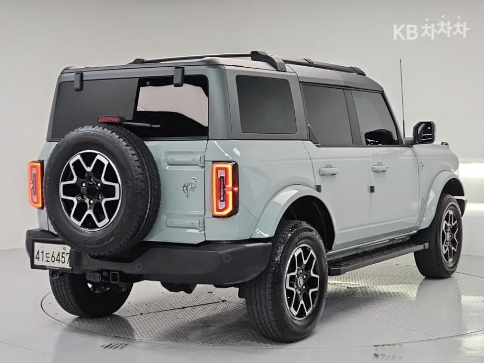 Форд 브롱코(U725)2.7 4 Door Outer Banks Стандартен - 4