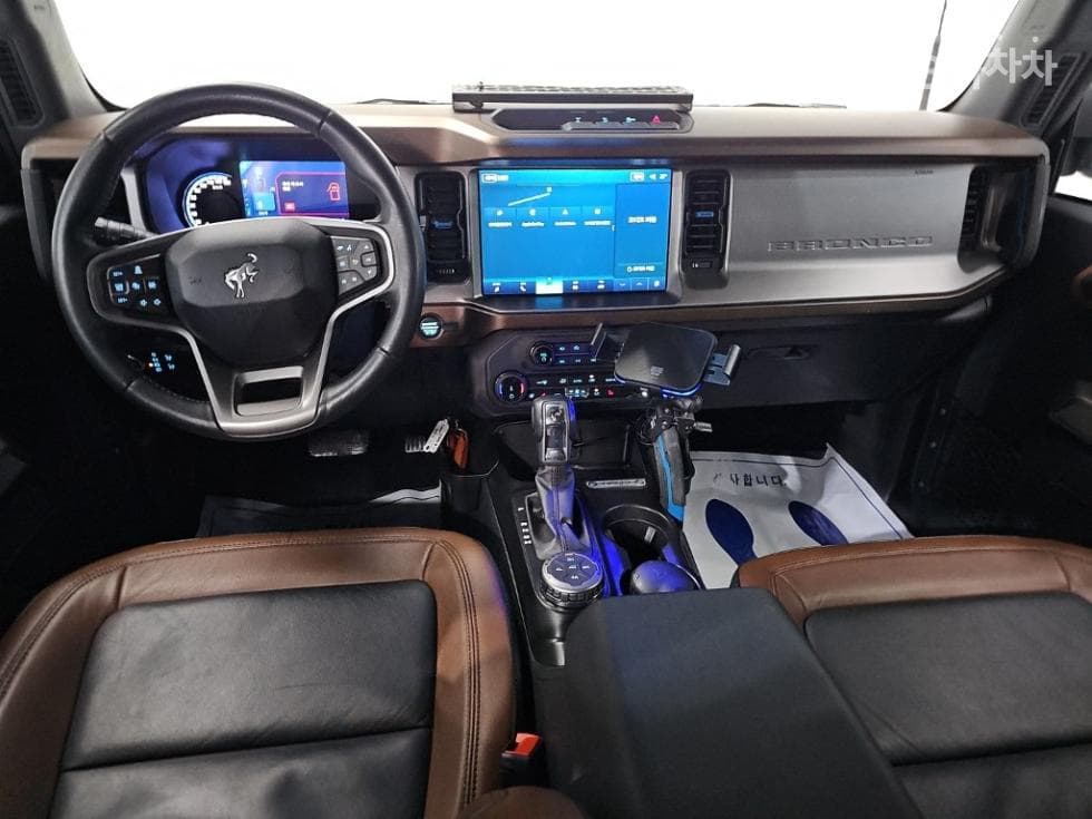 Форд 브롱코(U725)2.7 4 Door Outer Banks Стандартен - 7