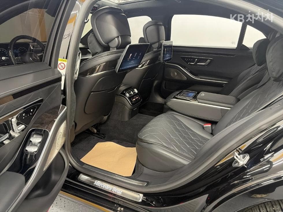 Mercedes-Benz S-Class W223S580L 4Matic Standard - 12