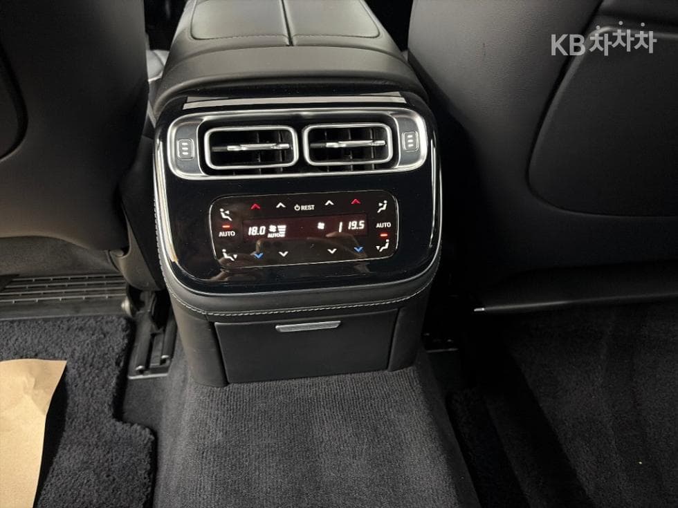 Mercedes-Benz S-Class W223S580L 4Matic Standard - 14