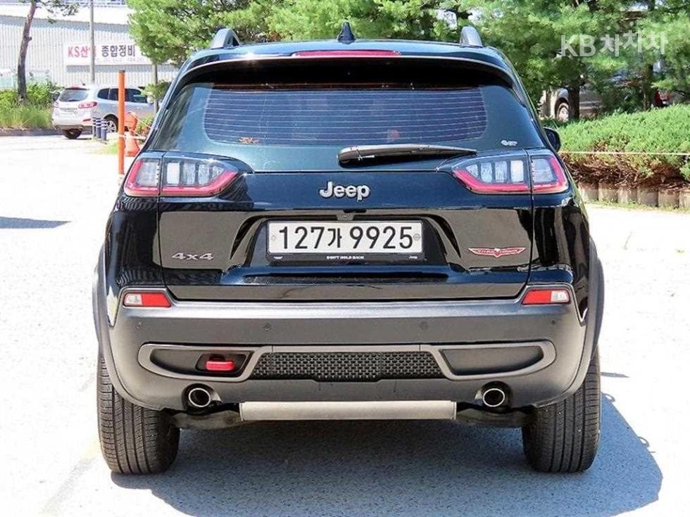 지프 체로키(KL)3.2 Gasoline AWD Trailhawk - 4