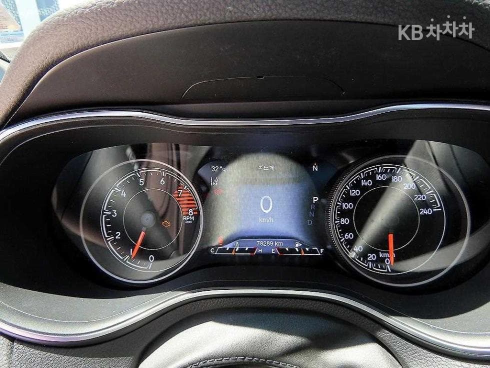 지프 체로키(KL)3.2 Gasoline AWD Trailhawk - 9